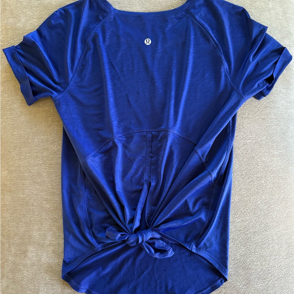 Women’s lululemon athletica Royal Blue Short Sleeve Tee